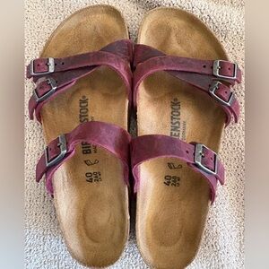 Birkenstock Mayari Women's Sandals in Burgundy Oiled Leather size 40 EU 9.5 US